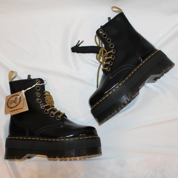 NIB DR MARTENS JADON MAX BLACK PLATFORM VEGAN LEATHER MOTO COMBAT BOOTS SZ 8 - Picture 2 of 8